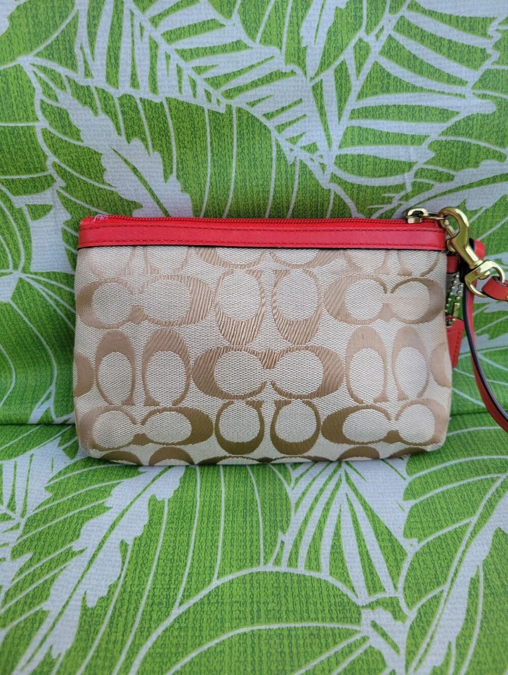 Coach Gallery Signature Medium Canvas Wristlet in Khaki/Presimmons or Tan/Orange